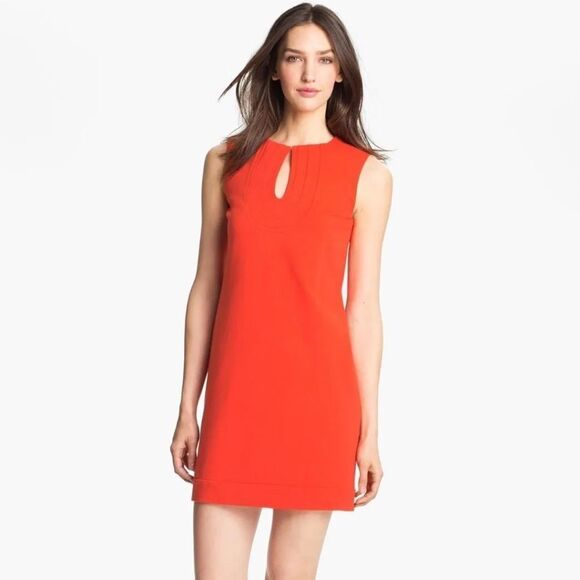 Diane Von Furstenberg Dresses & Skirts - Diane Von Furstenberg Women’s Size 6 Orange Sleeveless Mini Shift Keyhole Dress